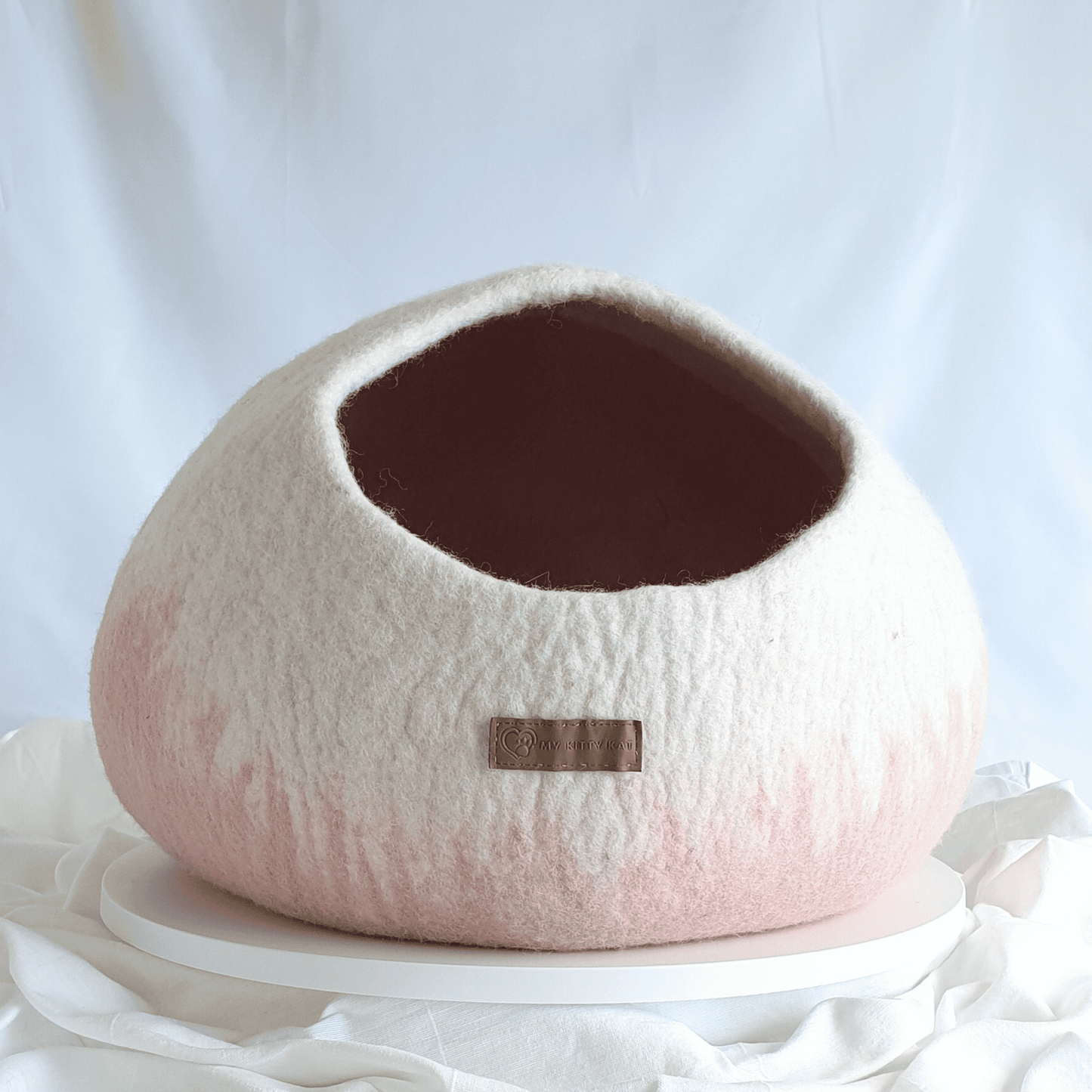 Handmade 100% Pure Merino Wool Calming Cat Cave Bed Pink-White