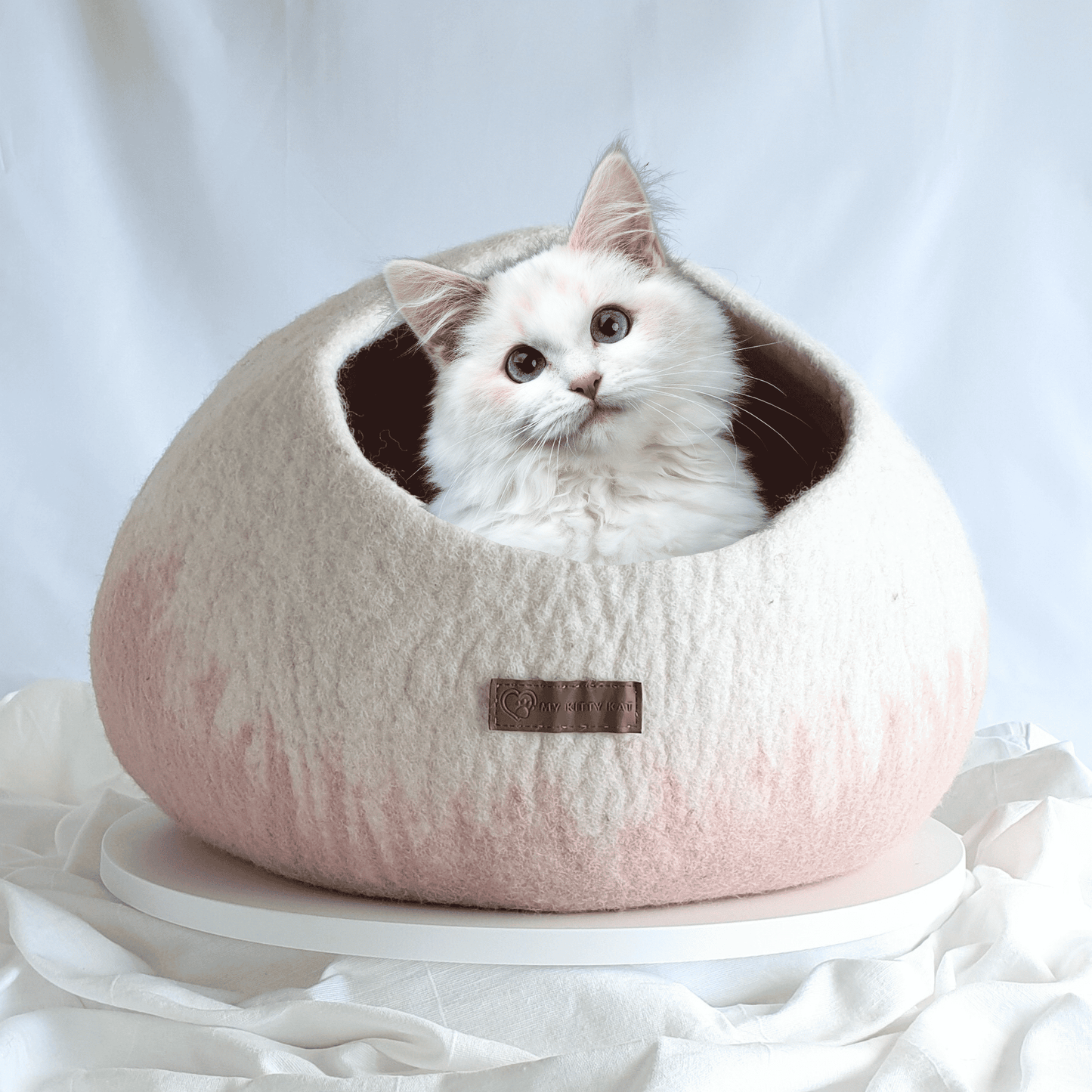 Handmade 100% Pure Merino Wool Calming Cat Cave Bed Pink-White