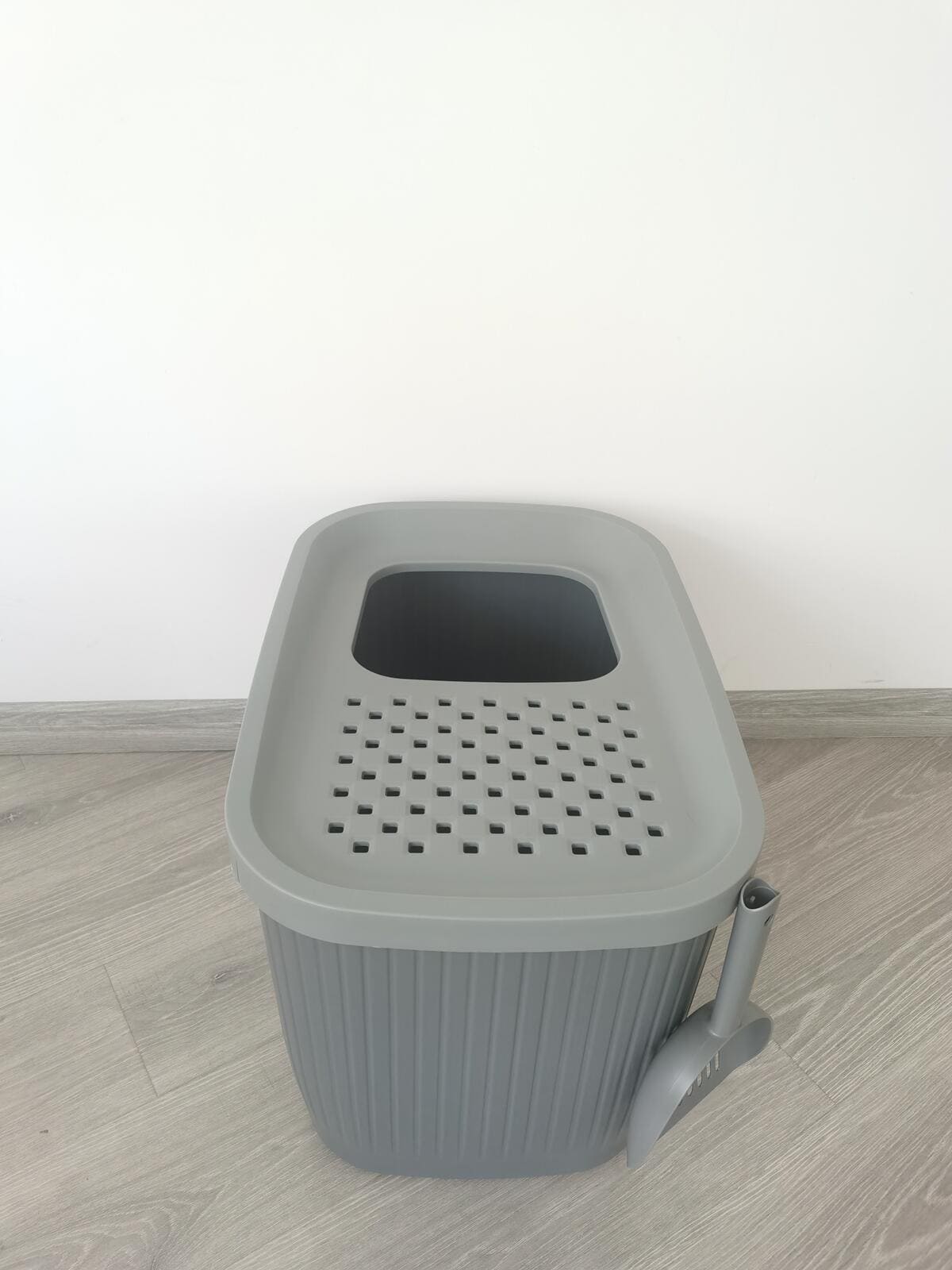 Top Entry Cat Enclosed Litter Box -No Mess XXLarge  Grey FREE SHIPPING